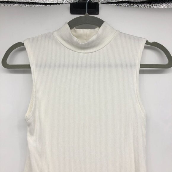 She + Sky White Ribbed Mock Neck sleeveless Bodysuit size L - Picture 4 of 14